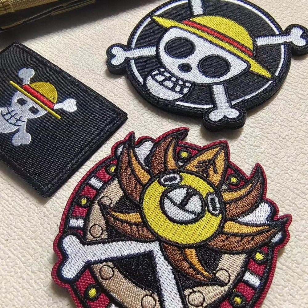Velcro Sew On - One Piece Cartoon Ärmel-Aufnäher, bestickte Klettverschluss-Aufnäher